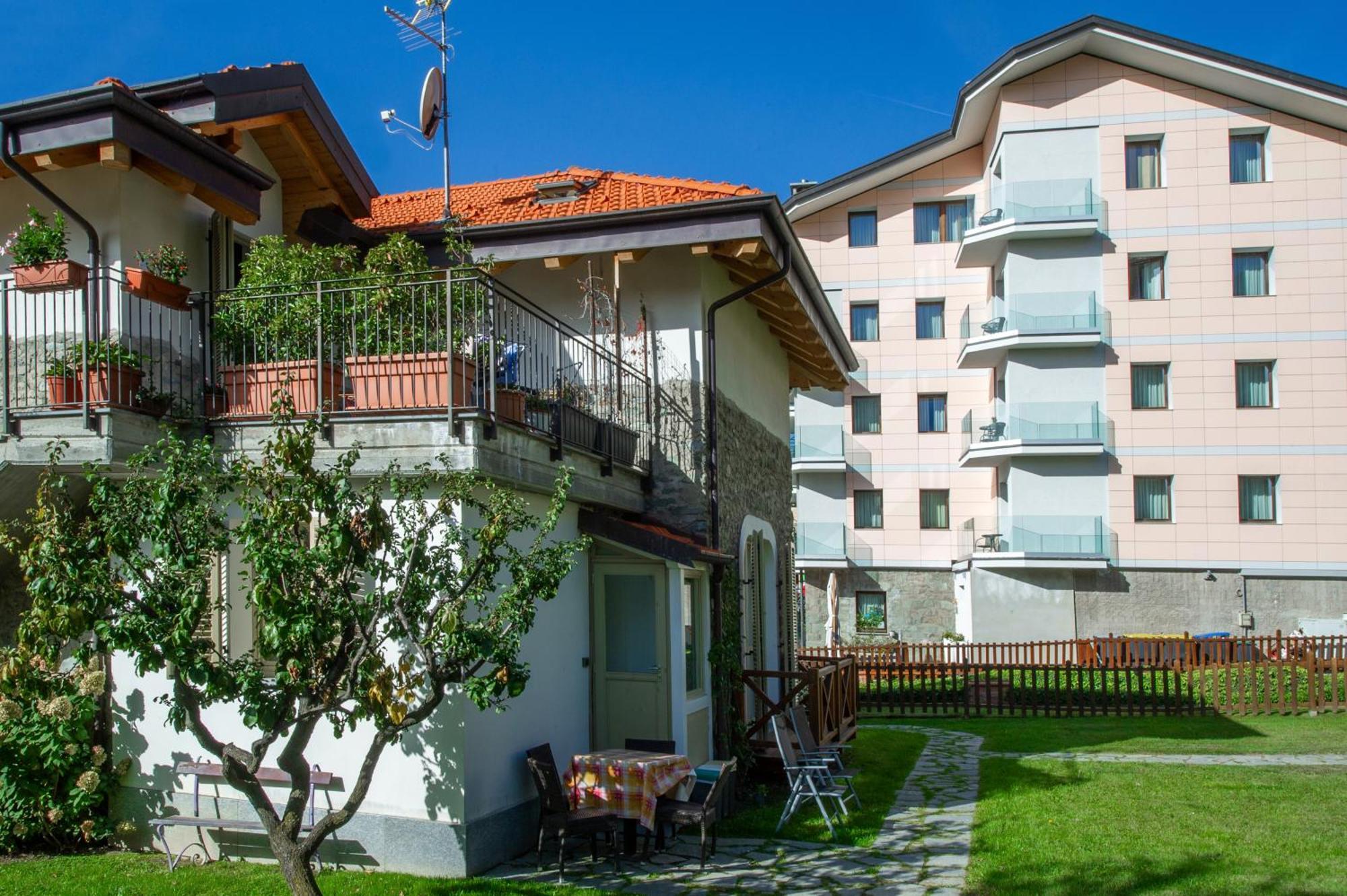 Hotel Au Soleil Saint-Vincent Eksteriør bilde