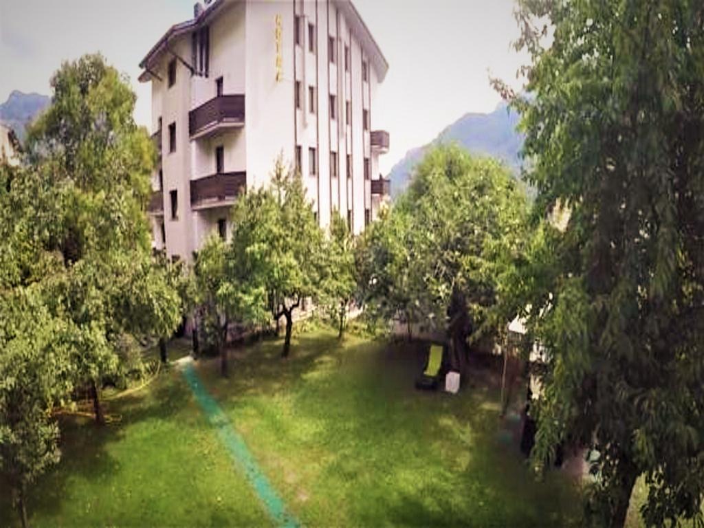 Hotel Au Soleil Saint-Vincent Eksteriør bilde